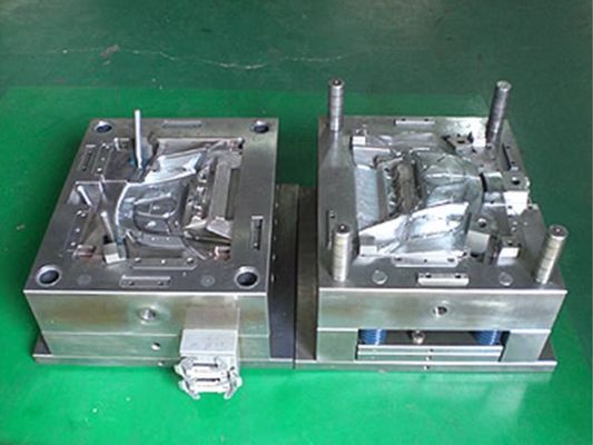 plastic injection moulds and moulding, PC, PA66,POM, PMMA ABS ABS+PCmaterial ODM and OEM service, customized