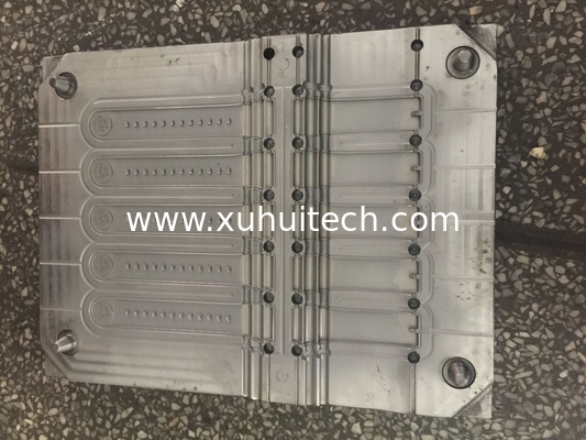 Silicone Rubber gaskets Moulds   20-90 Shore A Silicone material, China 21 Years Experience  Customized